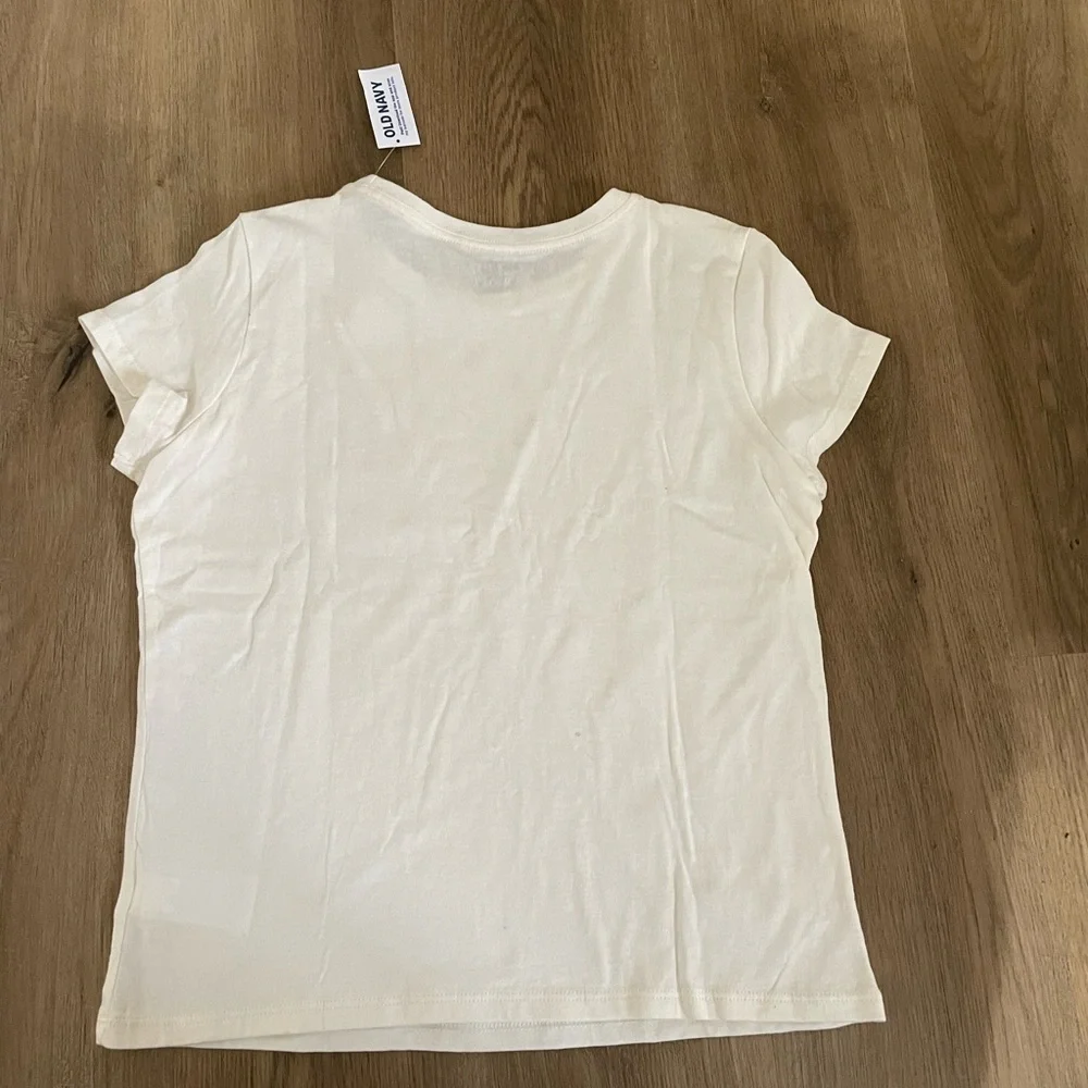 NWT Girls cream colored‎ top with a cat and hearts (XL)